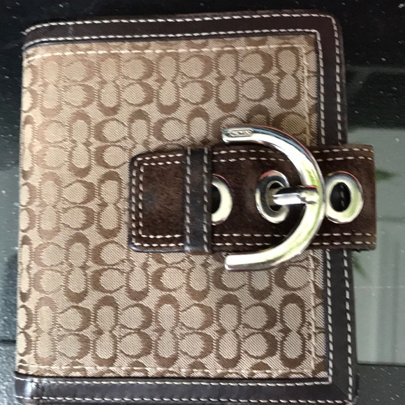 Coach wallet - Picture 1 of 4